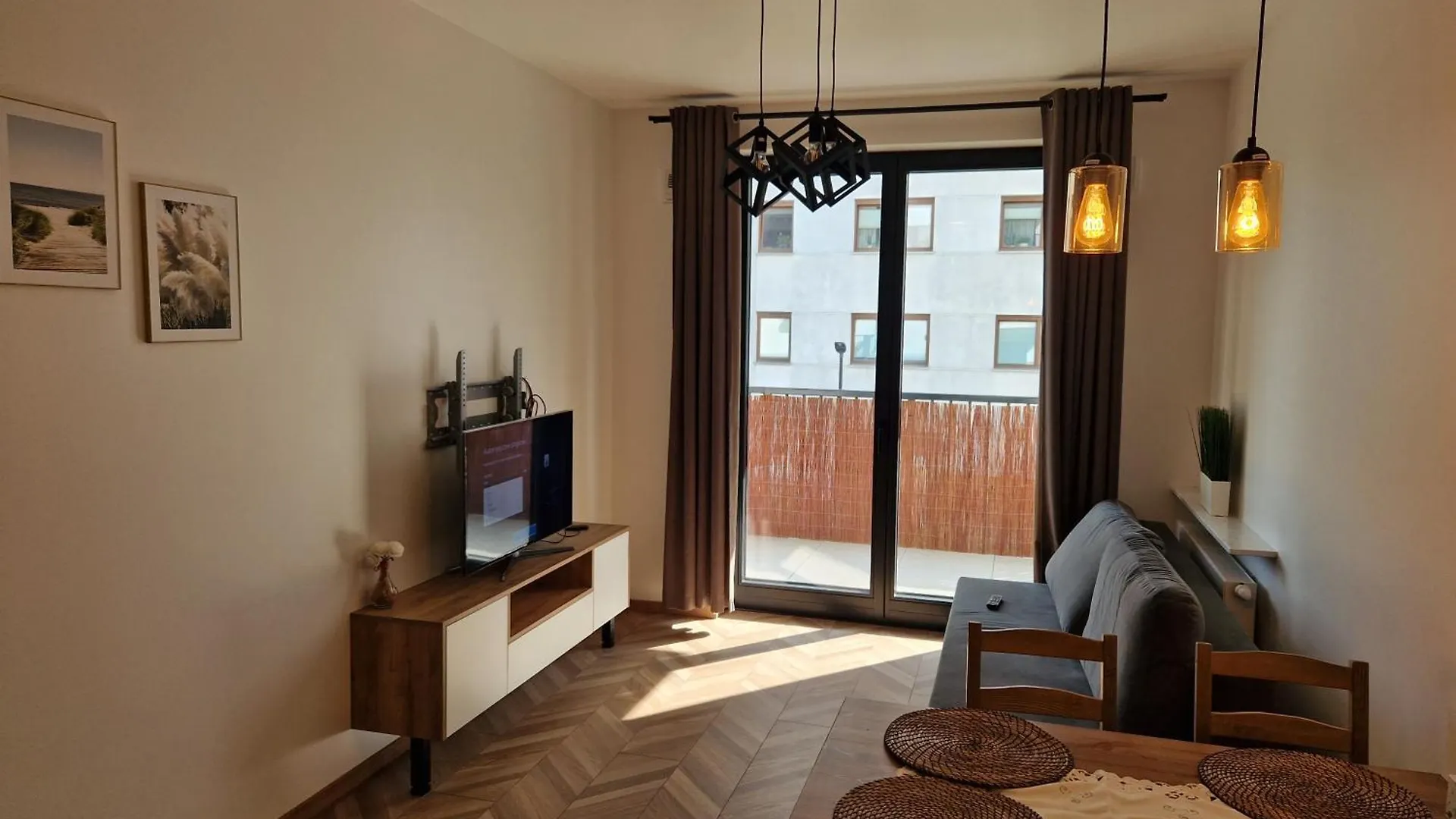 Warsaw-Aparts Sokratesa Polen
